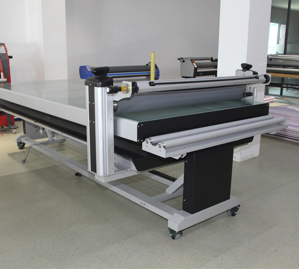 LeFu flatbed laminator